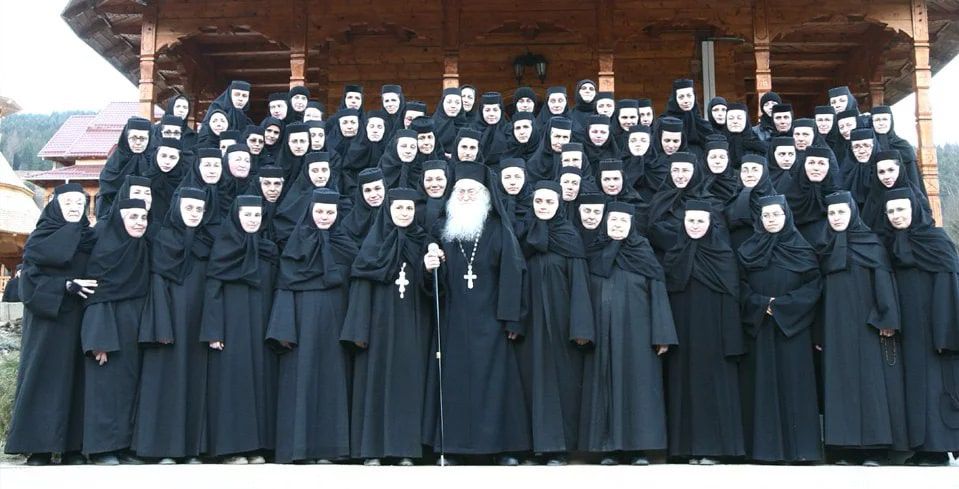 Darurile Mănăstirești de la Mănăstirea Paltin